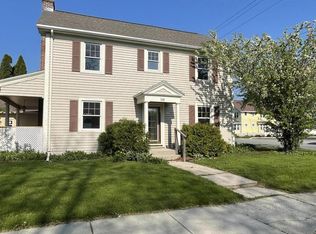 2128 N 10th St, Sheboygan Fls, WI 53081