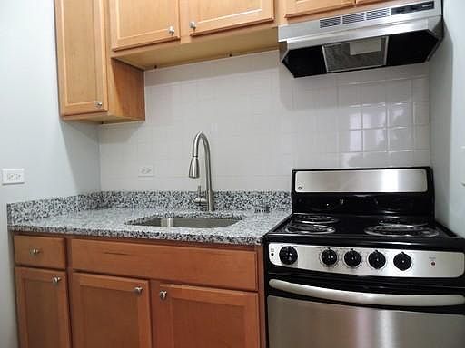 5th image of 1456 W Fargo Ave #312