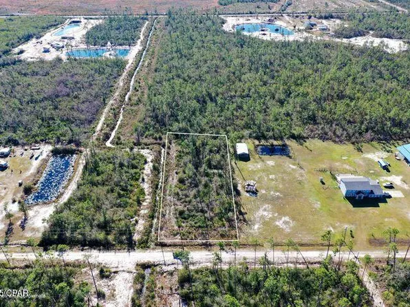 Cue Dr, Panama City, FL 32404