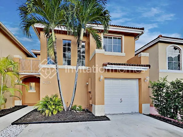 8721 SW 159th Pl, Miami, FL 33193