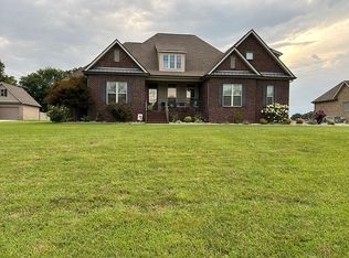 41 Wellington Dr, Manchester, TN 37355