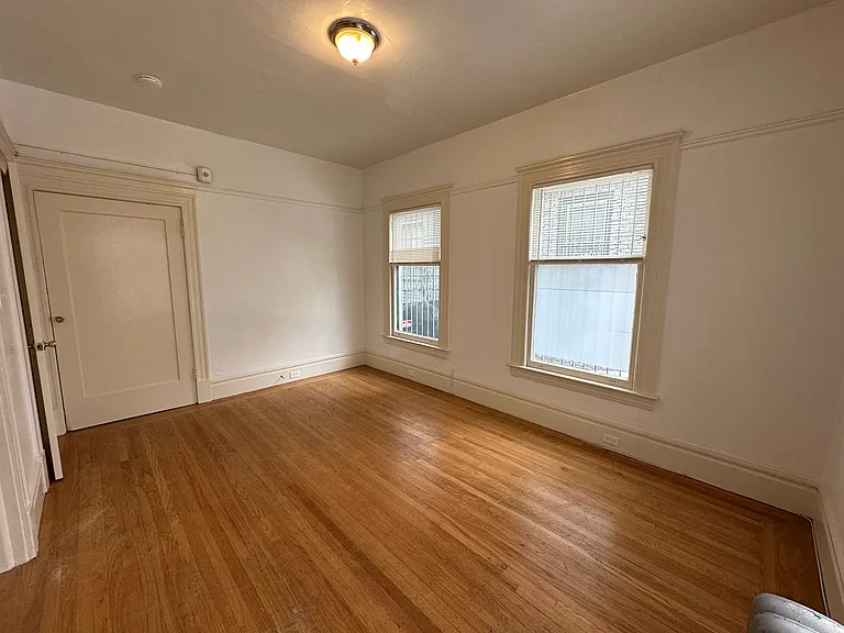 1101 Pine St #104 — Photo 11