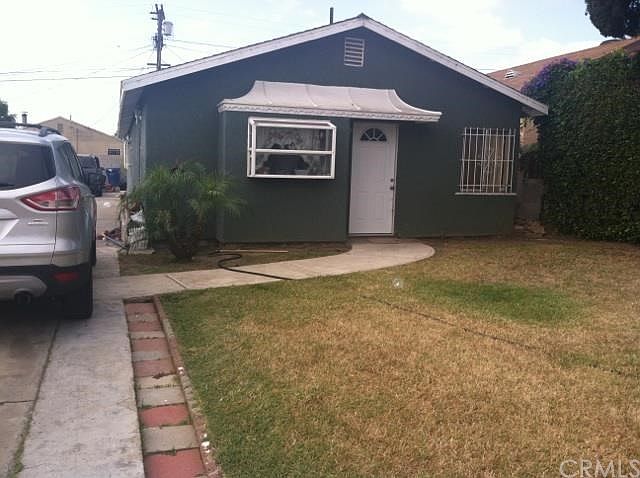 1st image of 218 E 109th Pl
