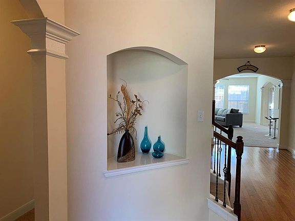 4th image of 13015 Winter Springs Dr