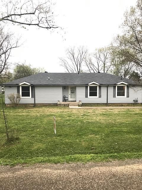 1st image of 101 Carbine Ct