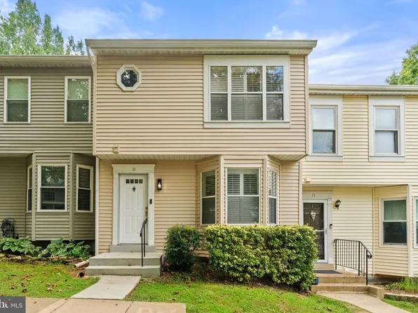 13 Aviary St, Warrenton, VA 20186