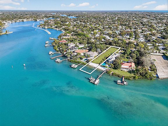 3rd image of 114 W Riverside Drive