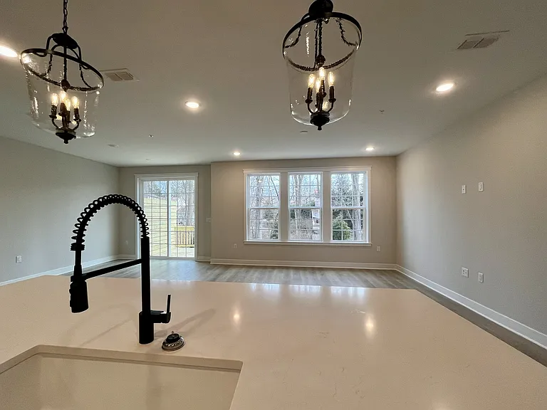 104 Myrtle Rd — Photo 9
