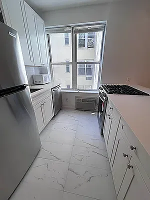 Rented by Level Group | media 6