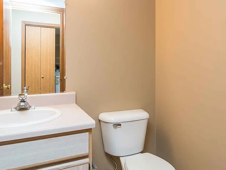 WestPointe Townhomes — Photo 33