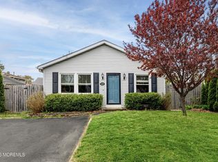 1407 Rogers Rd, Wall Township, NJ 07719