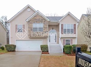 1154 Saint Phillips Ct, Locust Grove, GA 30248