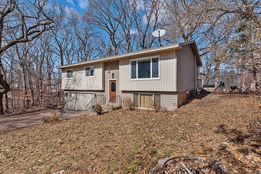 1st image of 21363 Inwood Ave N
