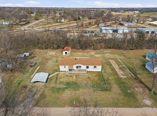 115 Holly St, Perry, OK 73077