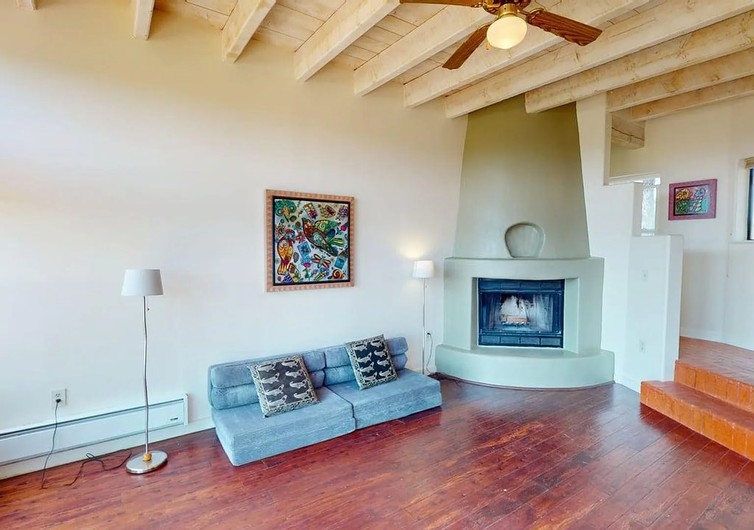 Charming 2-Bedroom Eldorado Home with Southwestern Warmth & Scenic Views — Photo 3