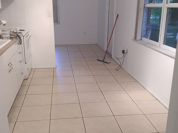 2nd image of 1517 28th St