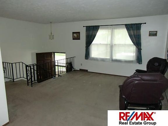 4th image of 723 Leprechaun Ln