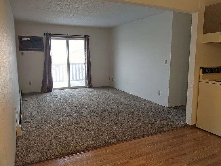 Landview Apartments — Photo 34