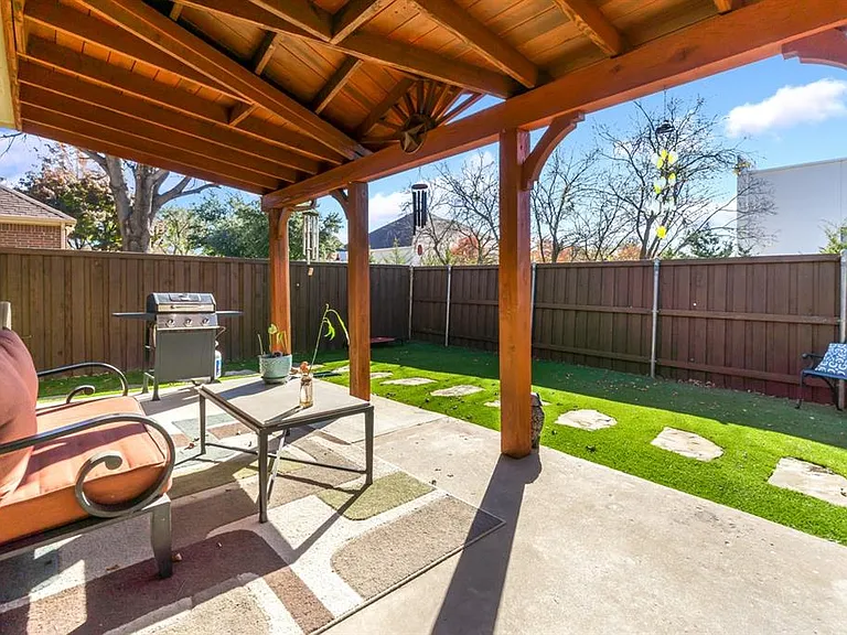 7211 Waterlily Ln — Photo 21