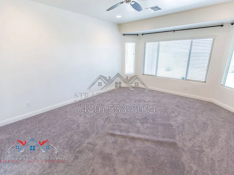 3759 N Astoria Dr — Photo 28