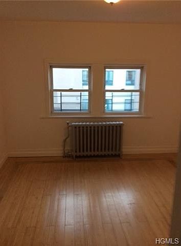 2nd image of 3148 Grace Ave