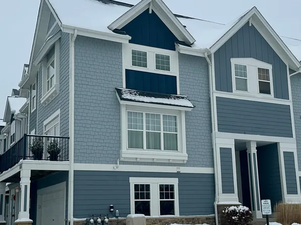 15575 Early Bird Cir, Apple Valley, MN 55124