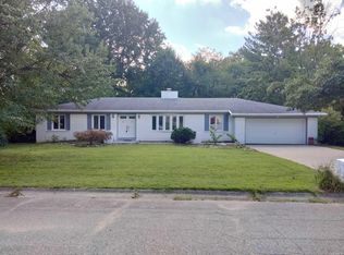 4403 N Scenic Dr, Bloomington, IN