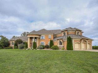 24806 E 101st St, Lees Summit, MO 64086