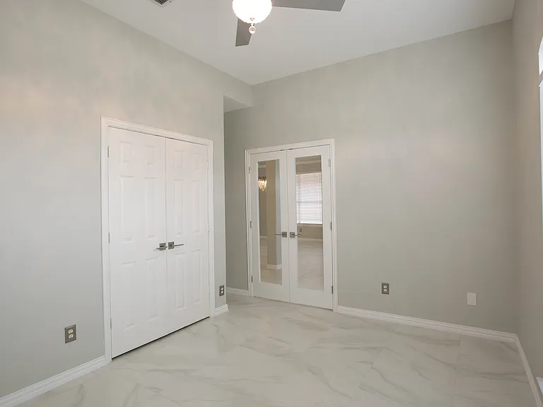 5814 Norfolk Ln — Photo 31
