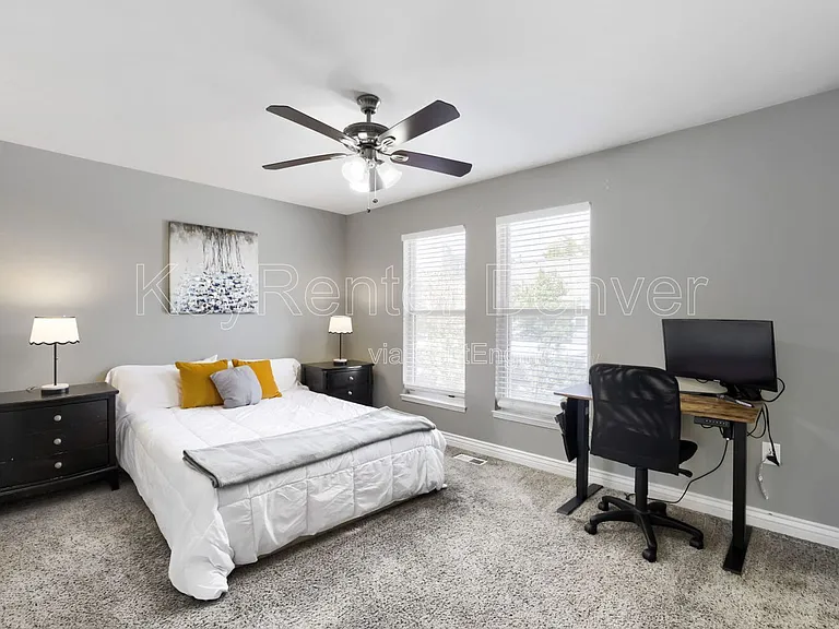 1201 Galapago St #94 — Photo 11
