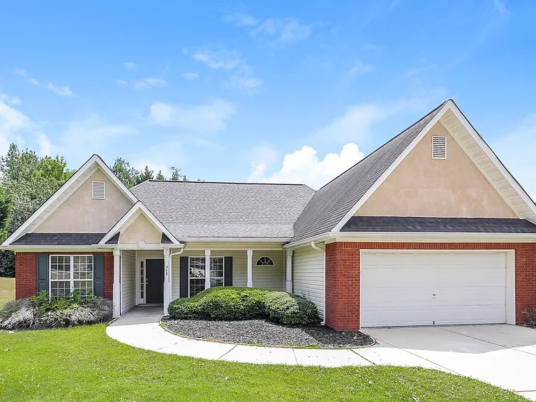 468 Haven Ridge Dr — Photo 1