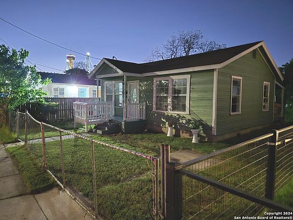 4th image of 509 DAKOTA ST