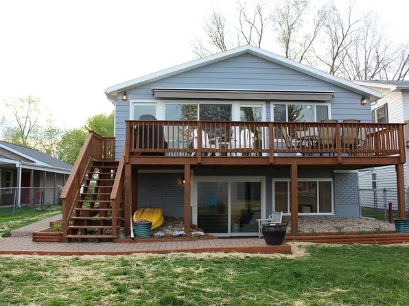 7680 N Indian Lake Dr, Scotts, MI 49088