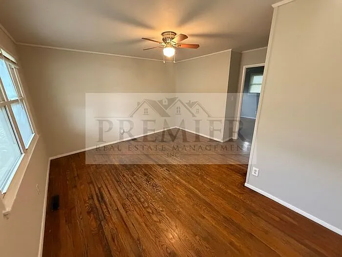 4 bed, 2.0 bath, 1144 sqft, $1,695 — Photo 2