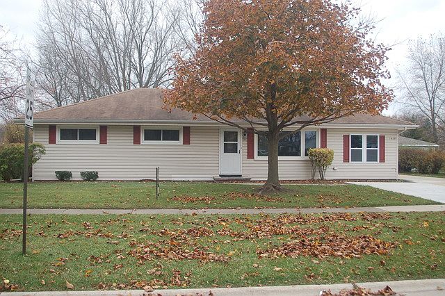 1st image of 11609 Douglas Ave
