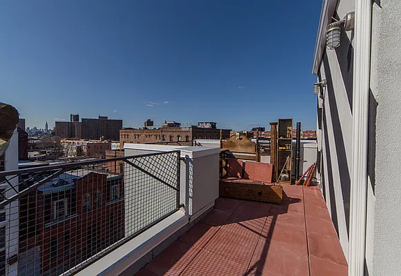 Rented by Nooklyn NYC LLC | media 50