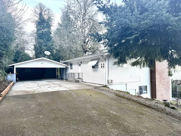 2145 Webb St, West Linn, OR 97068