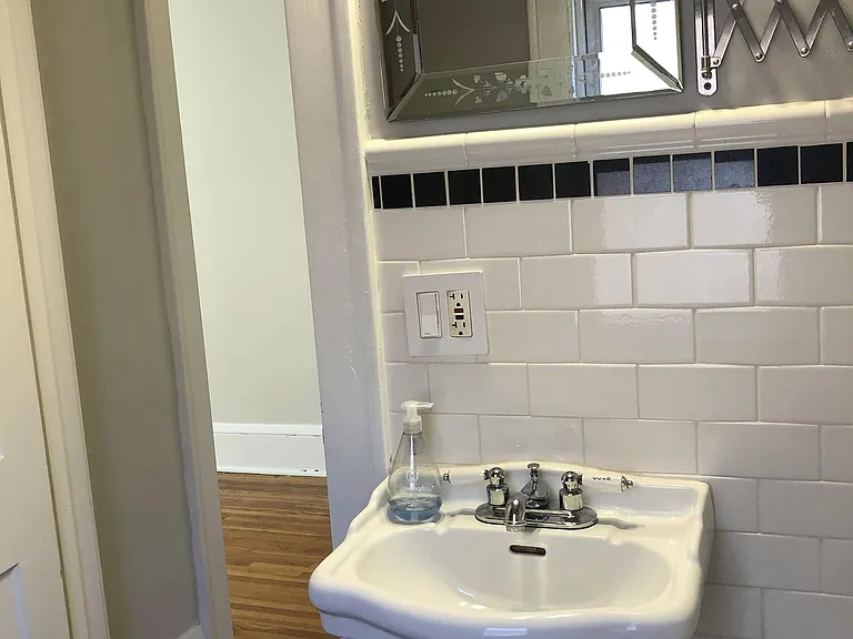 3528 Emerson Ave S #5 — Photo 11