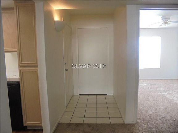 2nd image of 1908 Villa Palms Ct Unit 205
