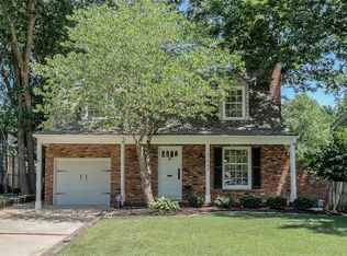 5449 Fairway Rd, Fairway, KS 66205