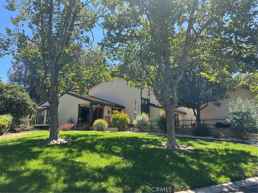 2587 Eagle Cir, Corona, CA 92882 | Zillow