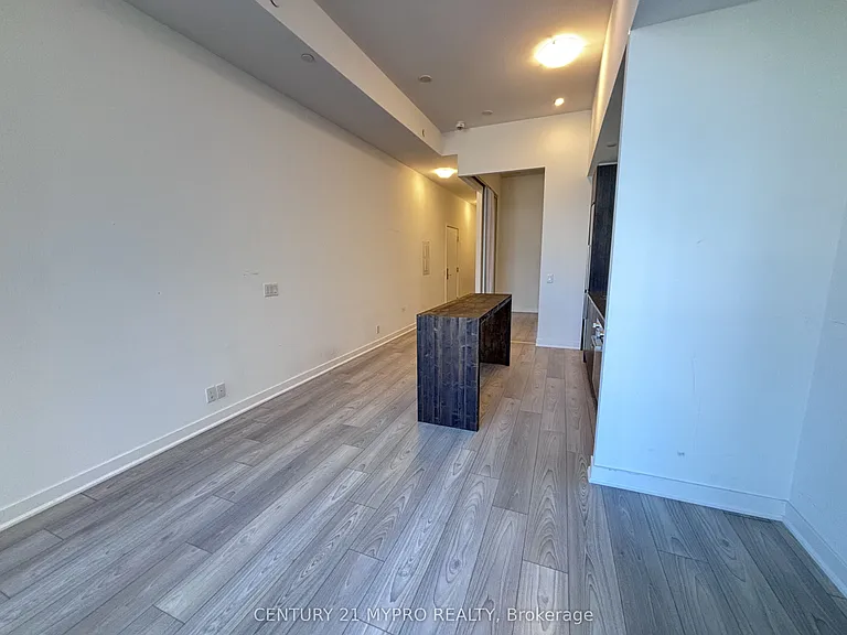 120 Parliament St #601 — Photo 10