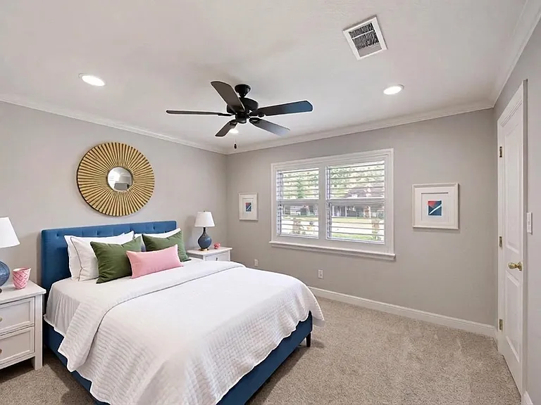 411 E Norris St — Photo 14