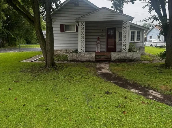 516 Oakwood Rd, Glen Burnie, MD 21061