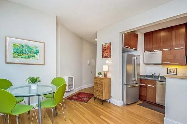 121 Salem St #2C — Photo 17