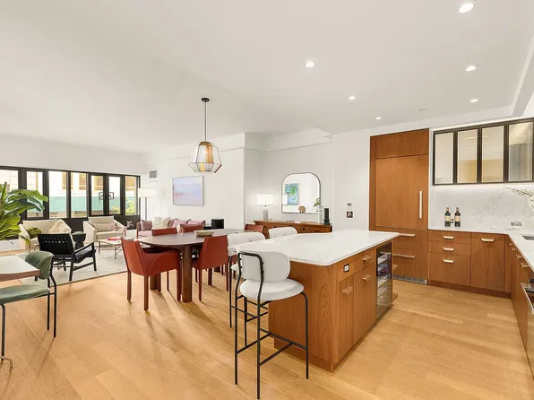 110 Charlton St APT 3D, New York, NY 10014