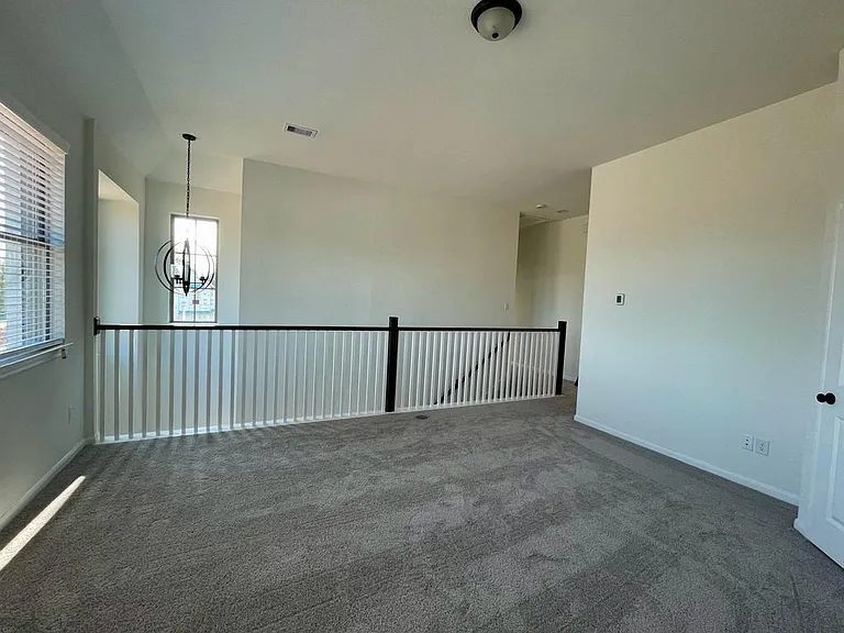 639 Silver Pear Ct — Photo 22
