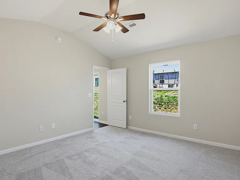 191 Steamboat Ln — Photo 17