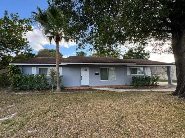 1632 NW 5th Street, Boca Raton, FL 33486