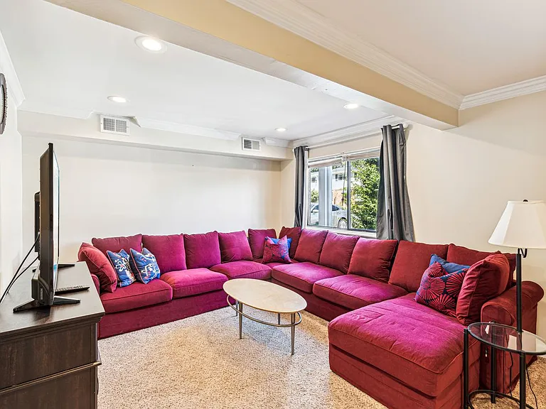 7752 Montgomery Rd #82 — Photo 8